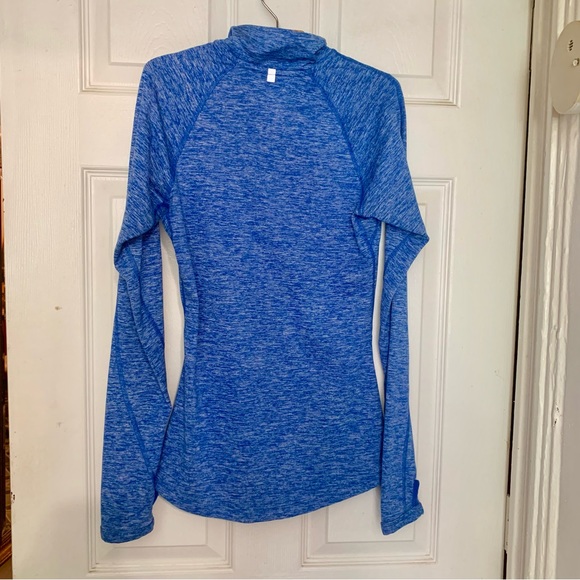 NIKE Dri-Fit long sleeve top with thumbholes - Picture 4 of 8